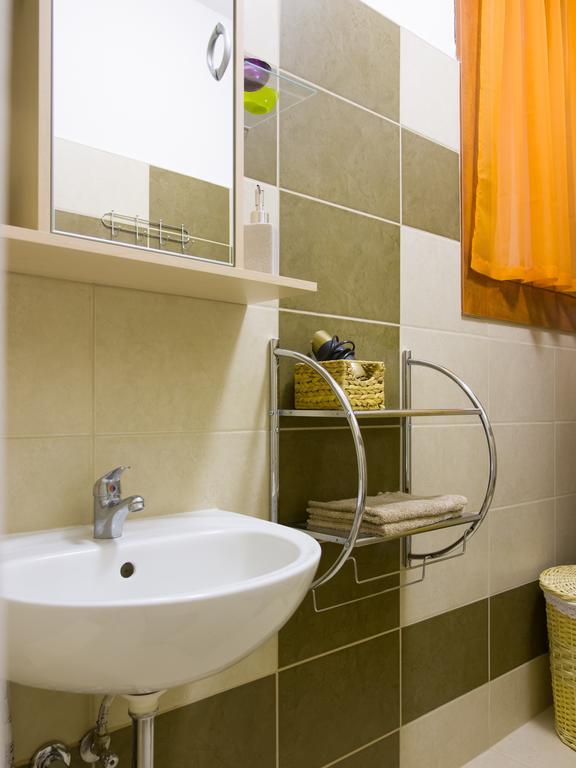 Aqua Apartman Gyula Quarto foto