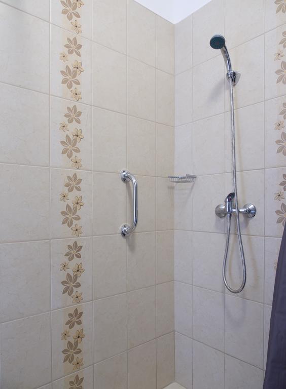 Aqua Apartman Gyula Quarto foto