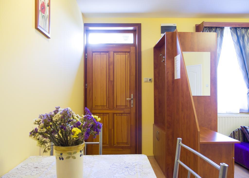 Aqua Apartman Gyula Exterior foto